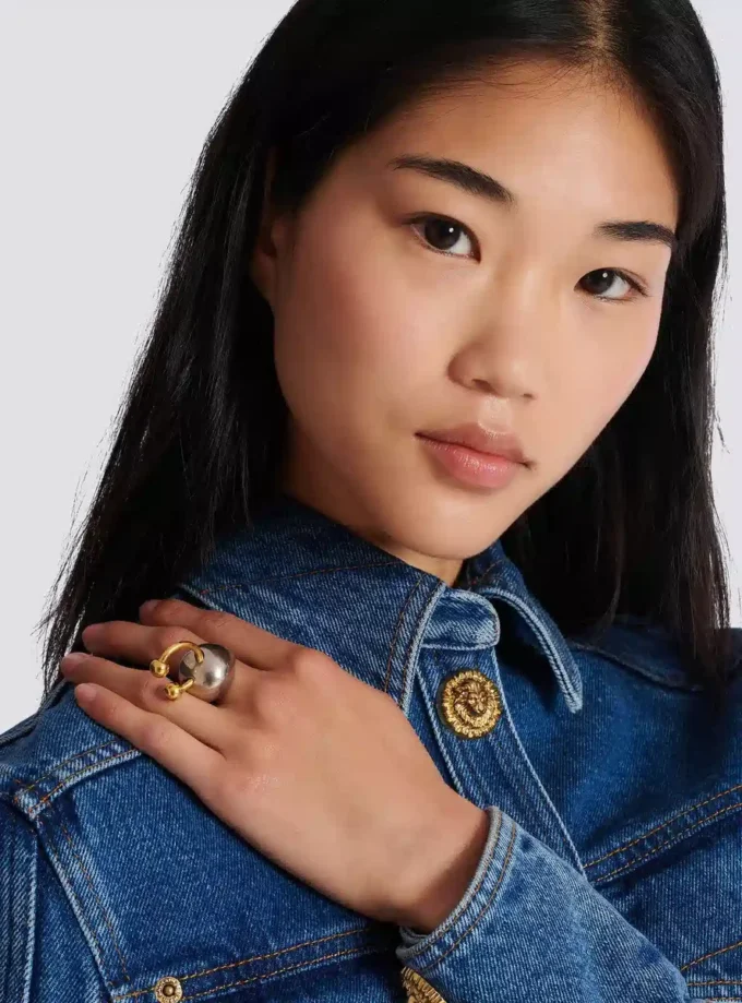 Bague sphérique avec piercing