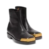 Bottes à bout carré en cuir texturé Bottes à bout carré en cuir texturé