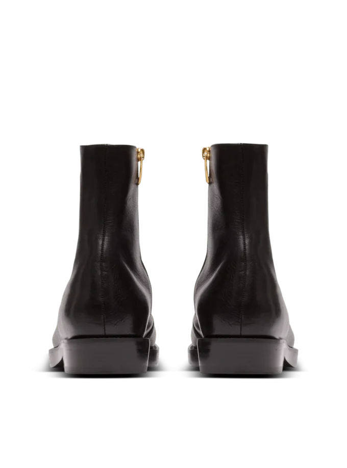 Bottes à bout carré en cuir texturé Bottes à bout carré en cuir texturé