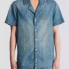 Chemise de pyjama à manches courtes en denim délavé Chemise de pyjama à manches courtes en denim délavé