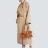 Long trench-coat en gabardine de coton Long trench-coat en gabardine de coton