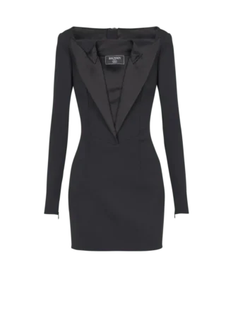 Mini-robe ajustée à double col et encolure ouverte