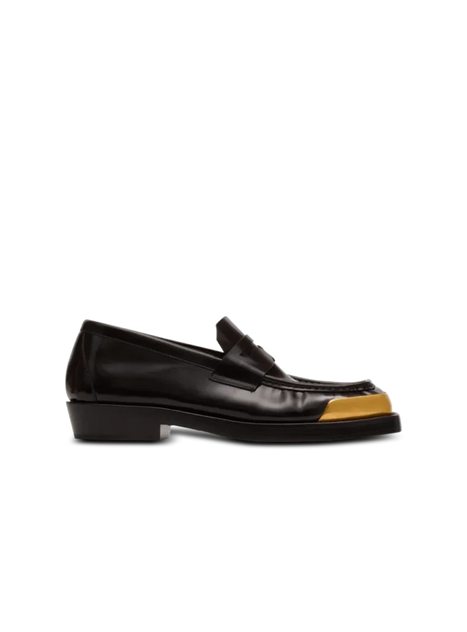 Mocassins en cuir verni à bout carré Mocassins en cuir verni à bout carré