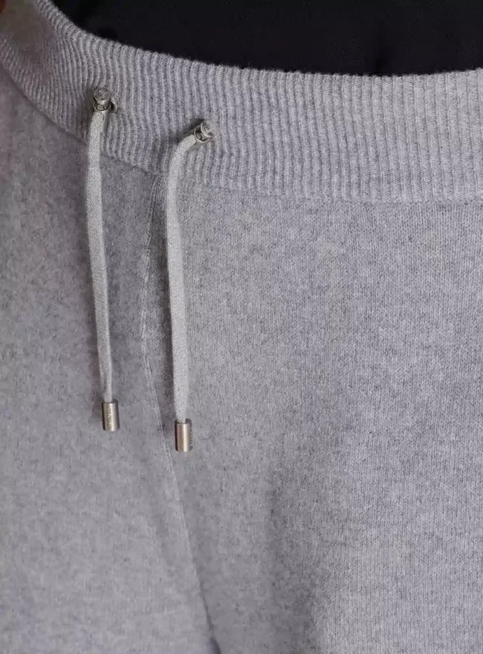 Pantalon de jogging en éco-cachemire Pantalon de jogging en éco-cachemire