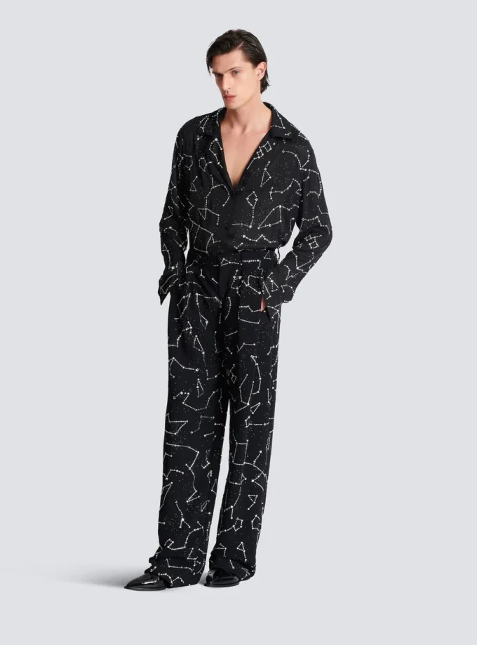 Pantalon en crêpe avec motif Constellation en strass