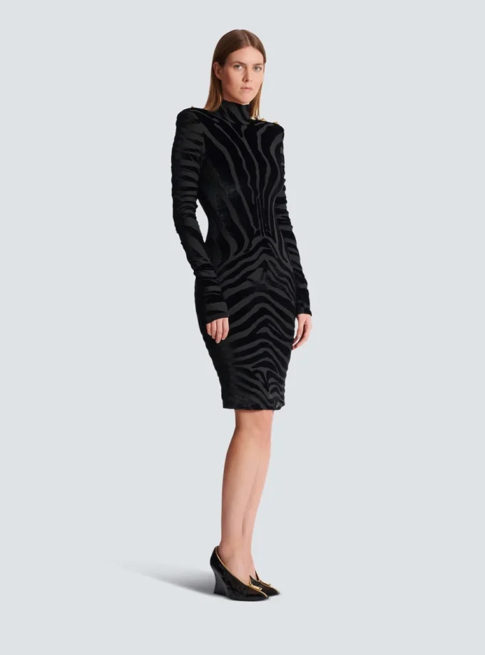Robe courte en velours imprimé zèbre