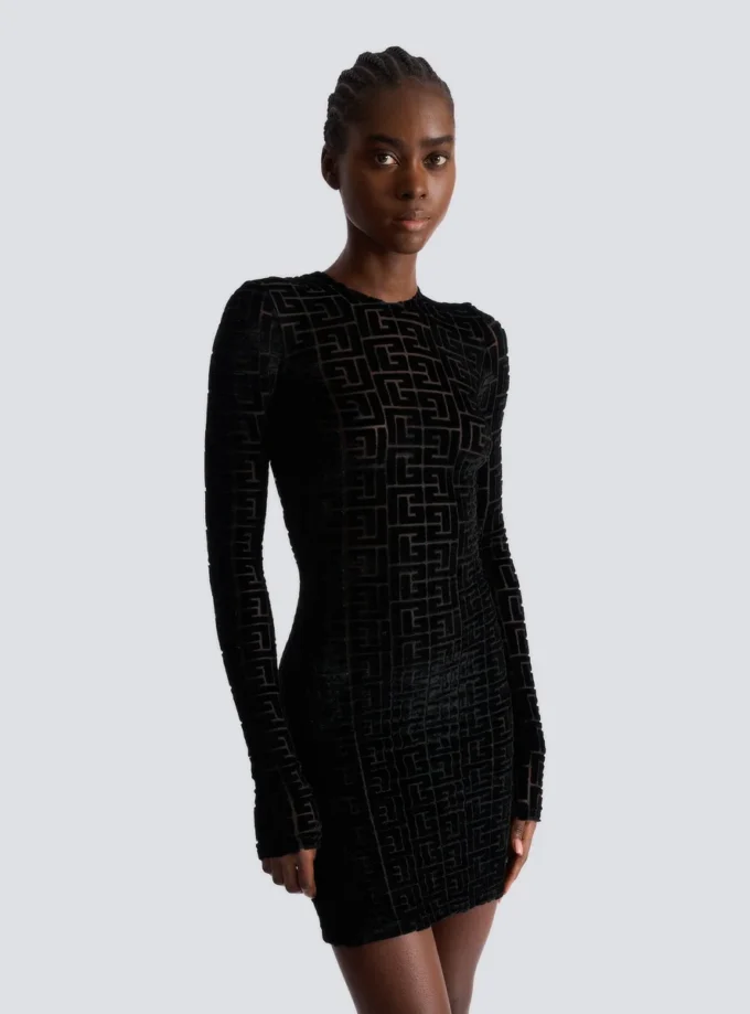 Robe courte en velours monogrammée
