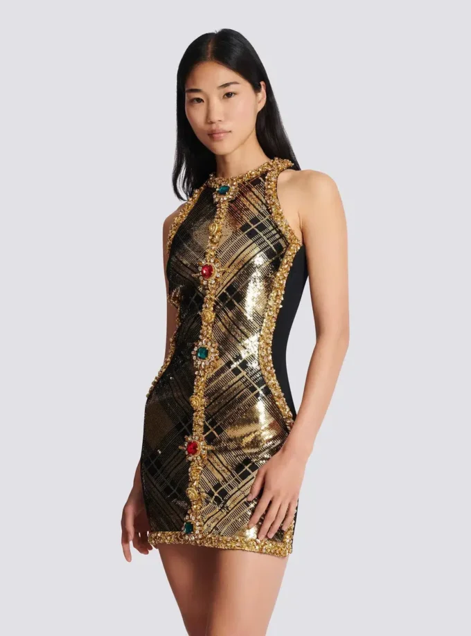 Robe courte sans manches à broderies écossaises Robe courte sans manches à broderies écossaises