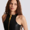 Robe courte sans manches en cuir d’agneau Robe courte sans manches en cuir d’agneau