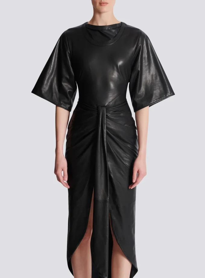 Robe longue en cuir d&rsquo;agneau nouée
