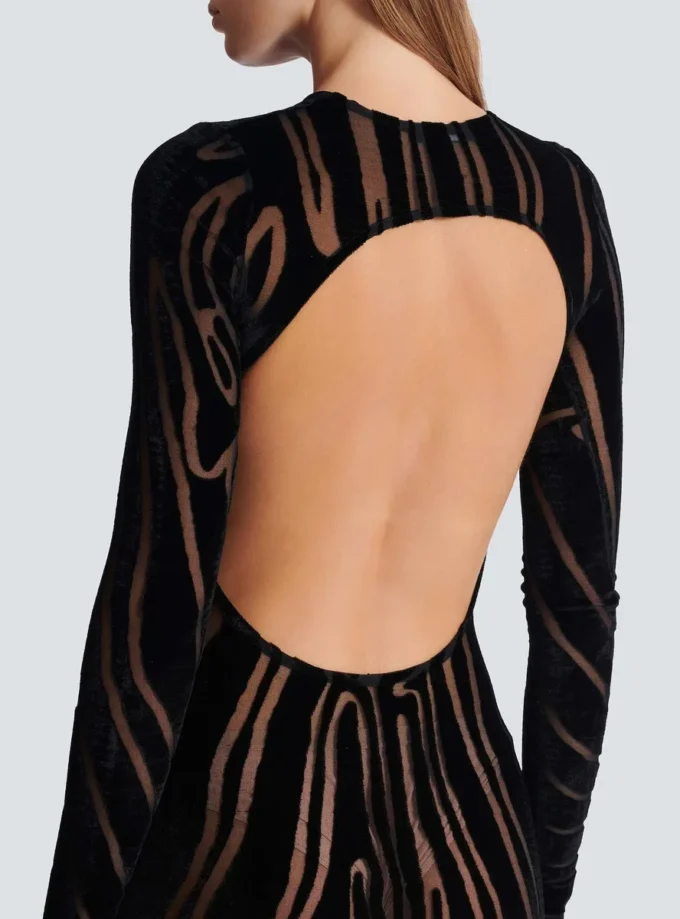 Robe longue en velours imprimé zèbre Robe longue en velours imprimé zèbre