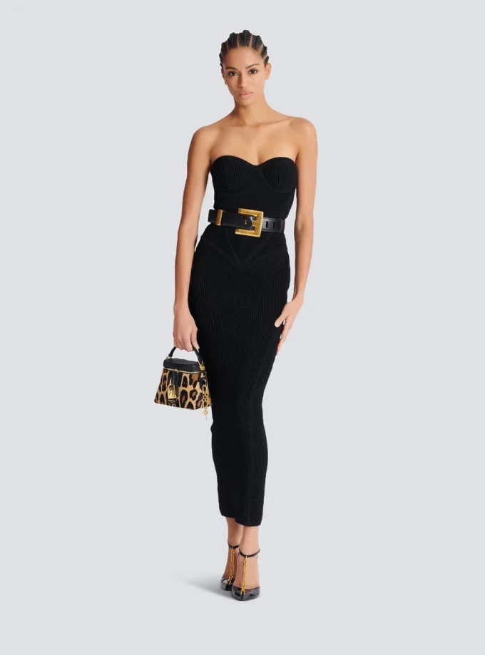 Robe longue sans bretelles en maille Robe longue sans bretelles en maille