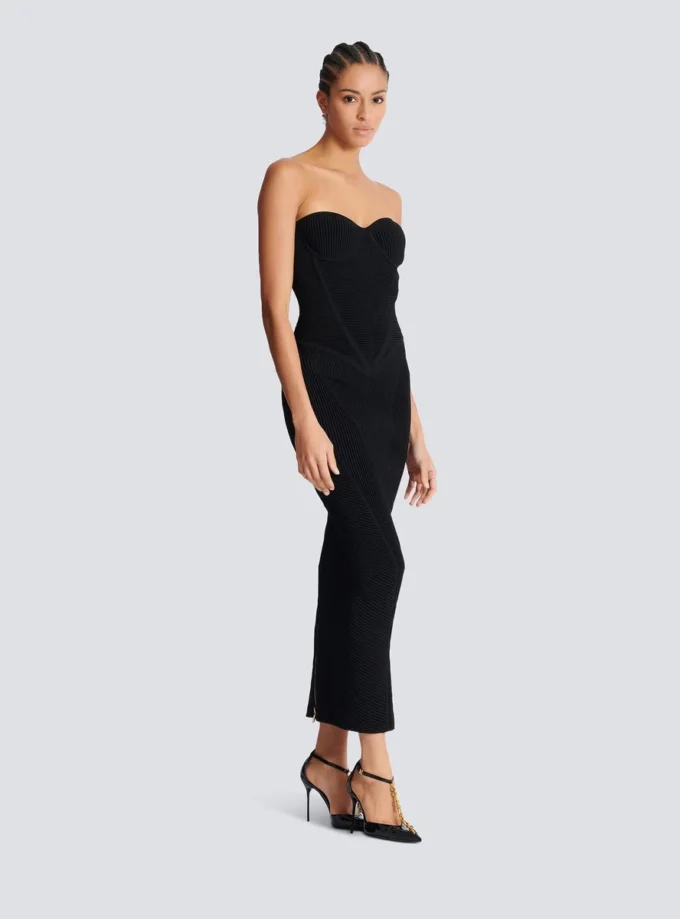 Robe longue sans bretelles en maille Robe longue sans bretelles en maille