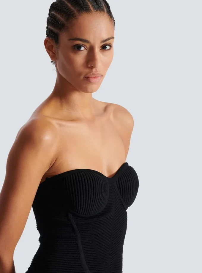 Robe longue sans bretelles en maille Robe longue sans bretelles en maille