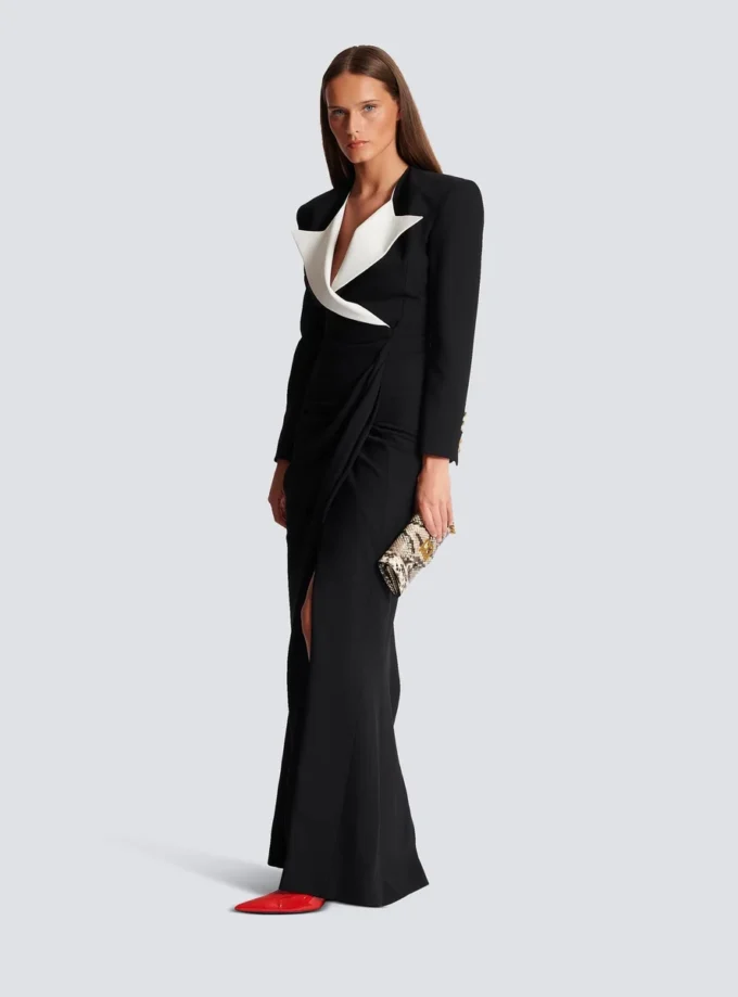 Robe longue structurée en crêpe