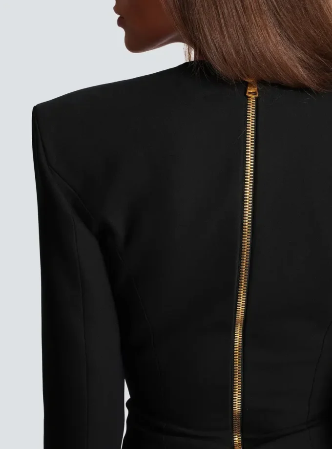 Robe longue structurée en crêpe