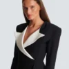 Robe longue structurée en crêpe