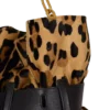 Sac Anthem moyen en cuir de poney imprimé léopard Sac Anthem moyen en cuir de poney imprimé léopard
