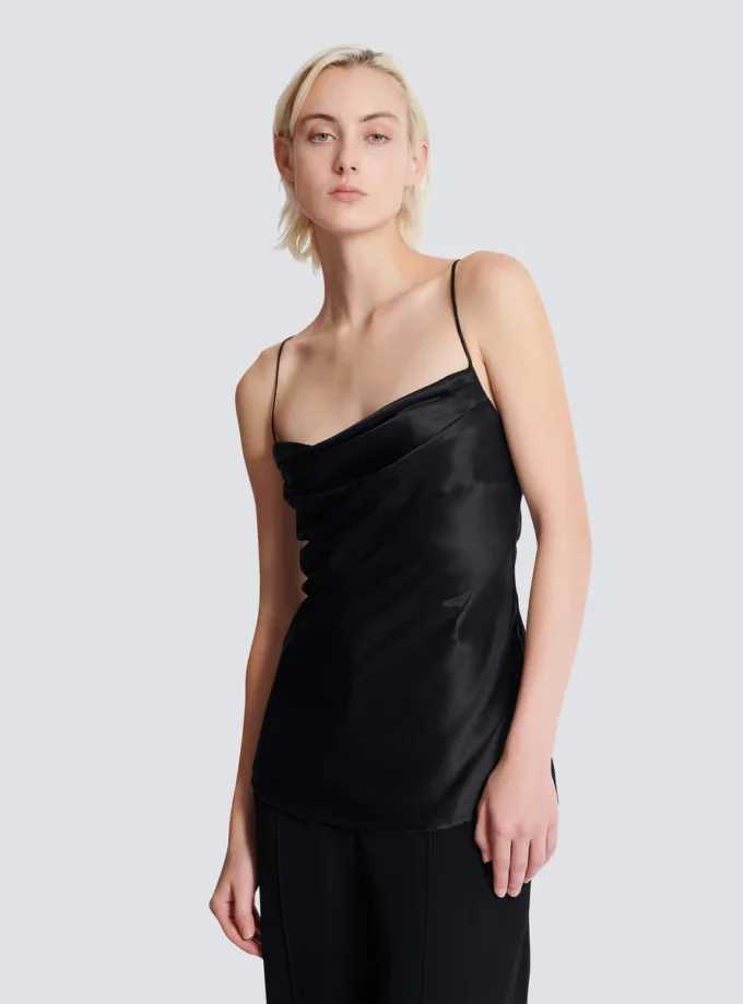 Top drapé en satin