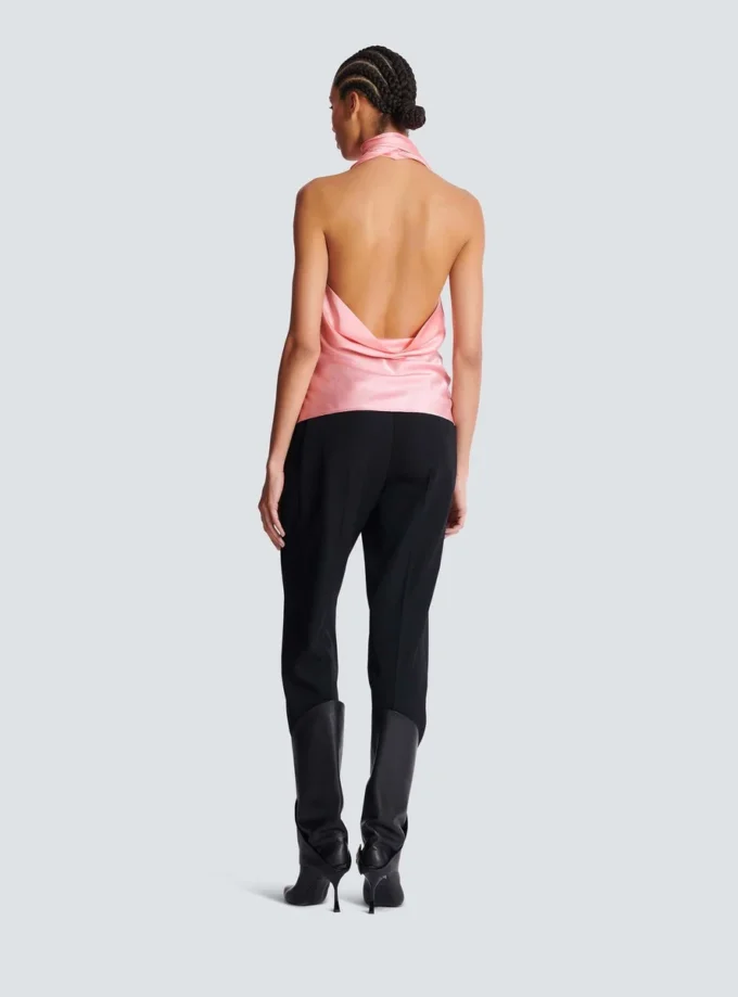 Top en satin à franges et dos nu Top en satin à franges et dos nu
