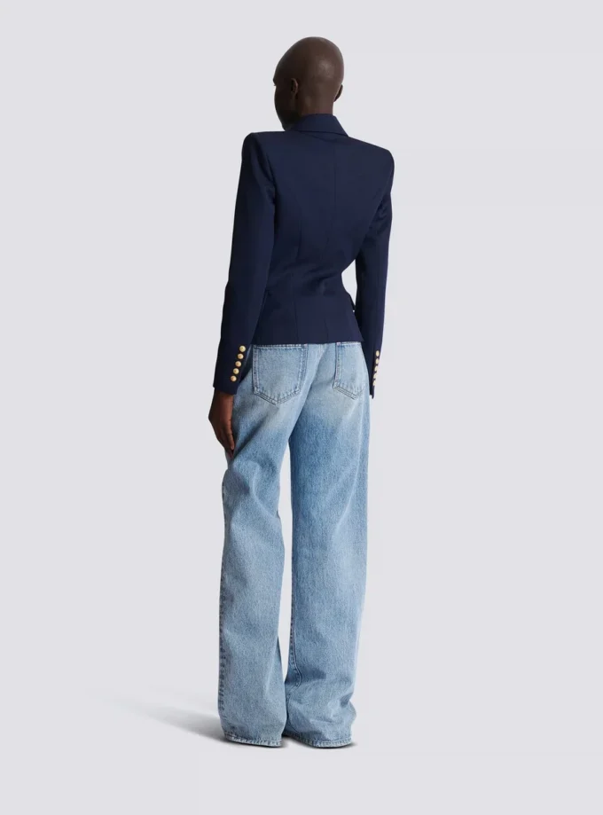 Veste ajustée en laine à 6 boutons Veste ajustée en laine à 6 boutons