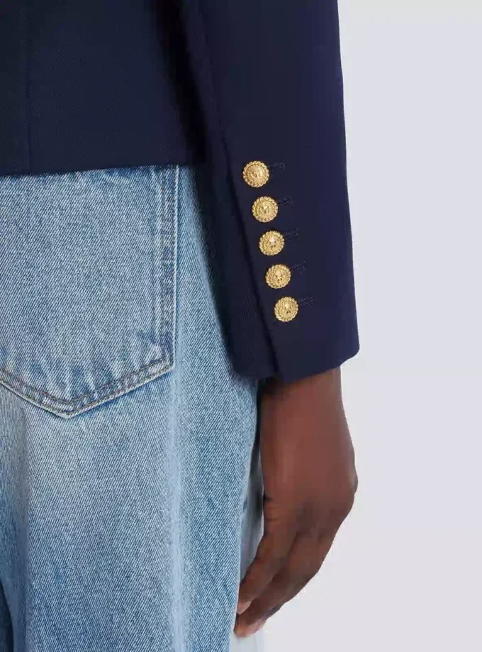 Veste ajustée en laine à 6 boutons Veste ajustée en laine à 6 boutons