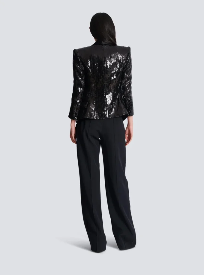 Veste ajustée en satin pailleté à col en V Veste ajustée en satin pailleté à col en V