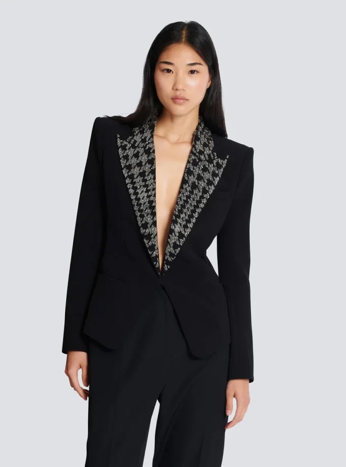 Veste brodée à 6 boutons