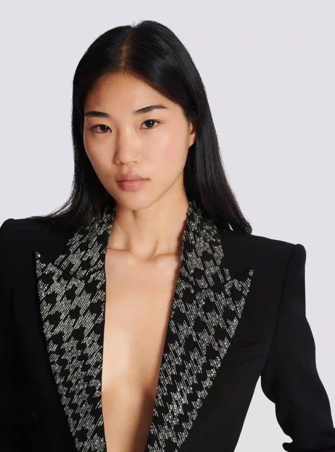 Veste brodée à 6 boutons