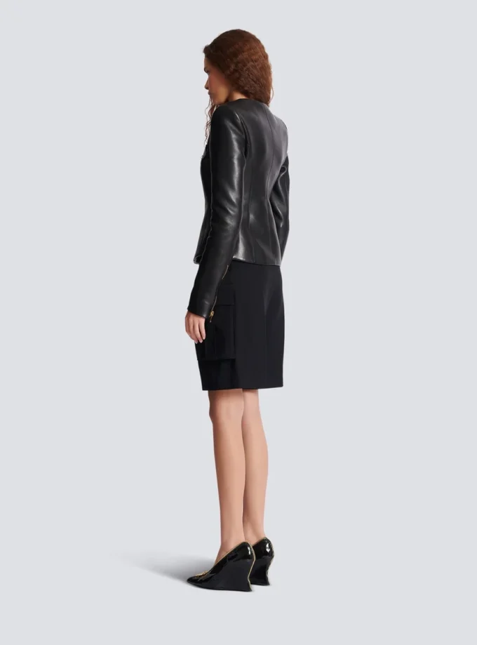 Veste courte à basque en cuir d’agneau Veste courte à basque en cuir d’agneau