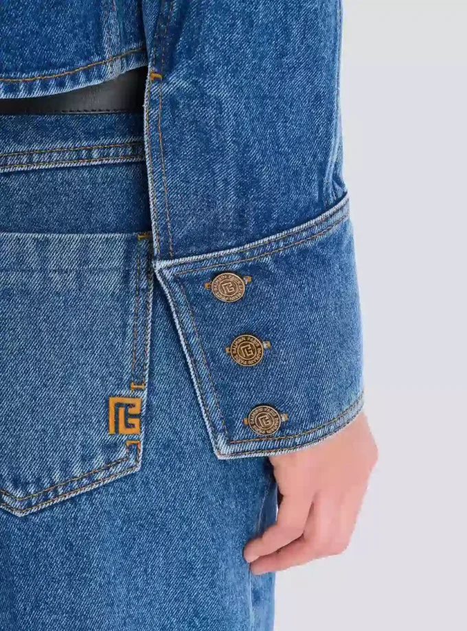 Veste courte en denim délavé Veste courte en denim délavé