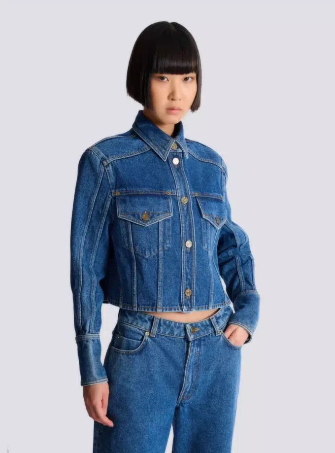 Veste courte en denim délavé Veste courte en denim délavé