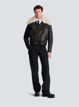 Veste en cuir avec col en peau lainée Veste en cuir avec col en peau lainée