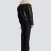 Veste en cuir avec col en peau lainée Veste en cuir avec col en peau lainée