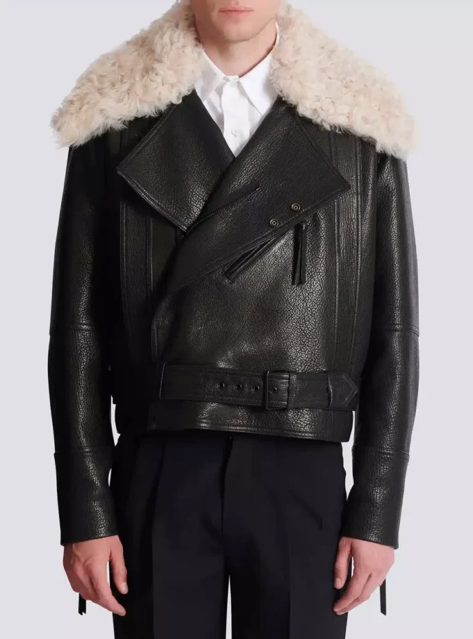Veste en cuir avec col en peau lainée Veste en cuir avec col en peau lainée