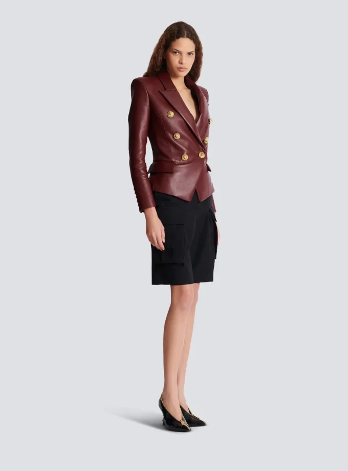 Veste en cuir d’agneau à 6 boutons Veste en cuir d’agneau à 6 boutons