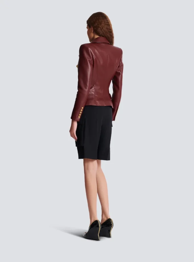 Veste en cuir d’agneau à 6 boutons Veste en cuir d’agneau à 6 boutons