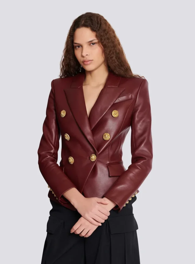 Veste en cuir d’agneau à 6 boutons Veste en cuir d’agneau à 6 boutons