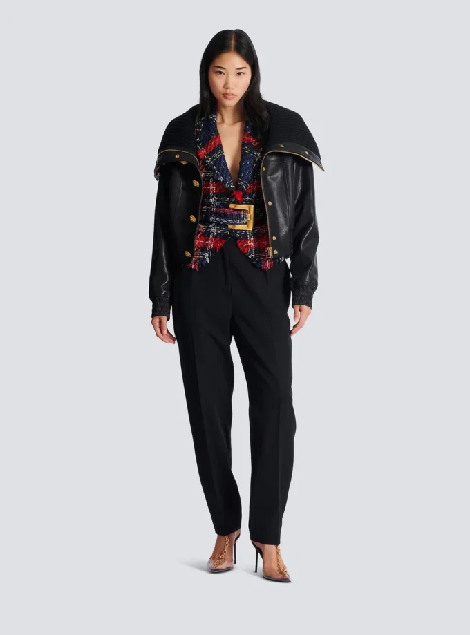 Veste en tweed à carreaux avec ceinture Veste en tweed à carreaux avec ceinture