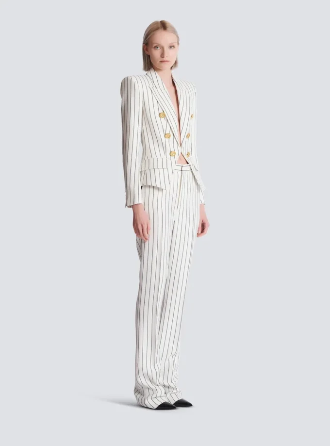 Veste à fines rayures et 6 boutons Veste à fines rayures et 6 boutons