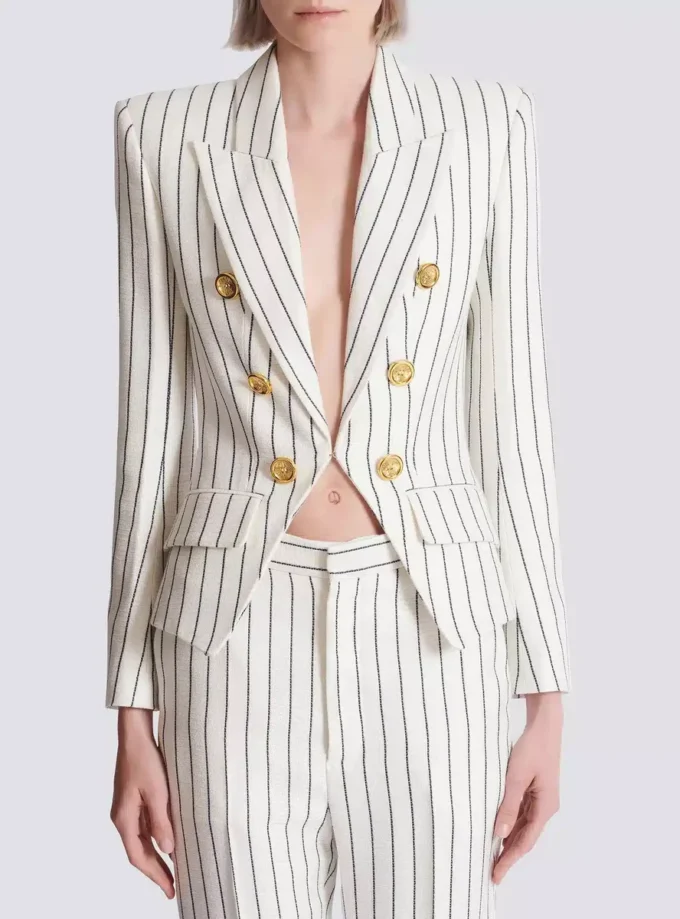 Veste à fines rayures et 6 boutons Veste à fines rayures et 6 boutons